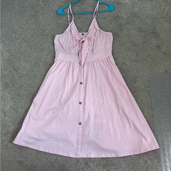 Dresses & Skirts - EUC Women’s Solid Bow Tie Front Sun Dress